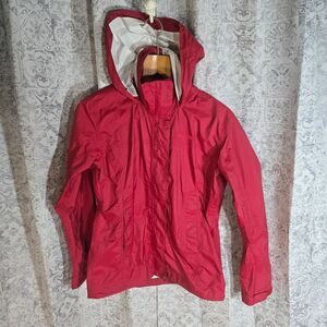 Marmot Precip Rain Jacket Women Size Small Desert Red Color High neck Arm Vents